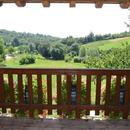 Dell'altopiano Farm stay Serle