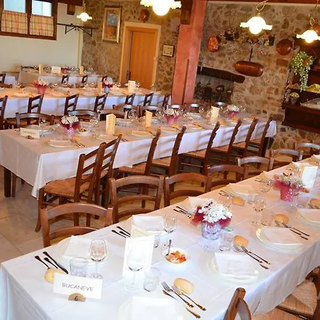 Dell'altopiano Farm stay *
